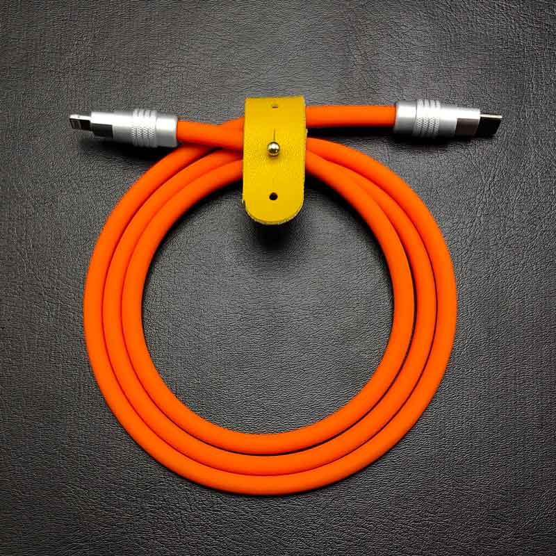 Chubby 2.0 - Colorful and Designed Cable + Charger