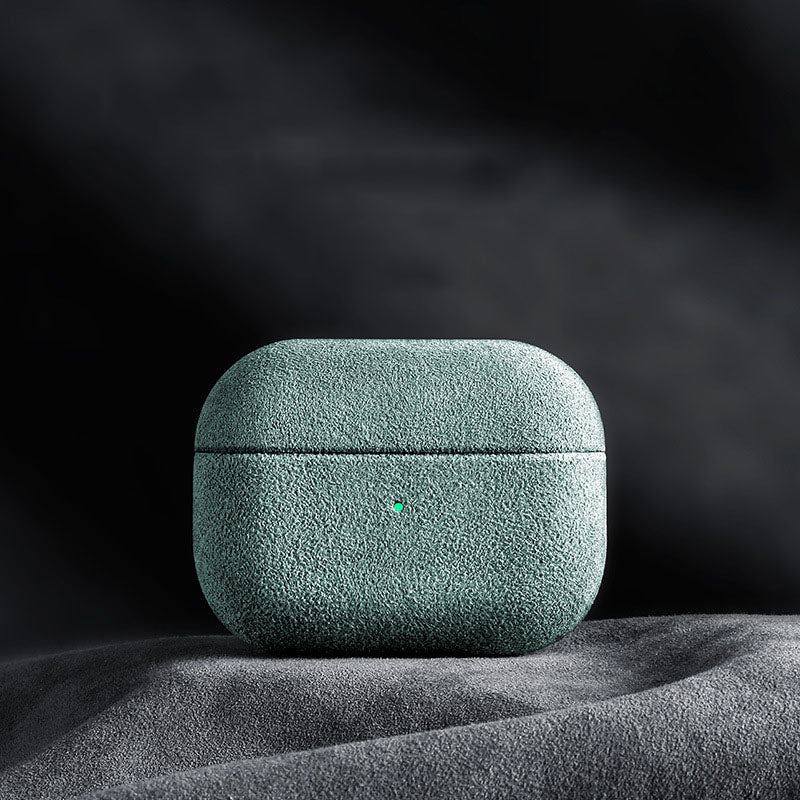 "Chubby" Alcantara Airpods Case